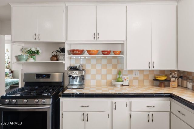 6714 N 11TH Street, Phoenix, AZ 85014