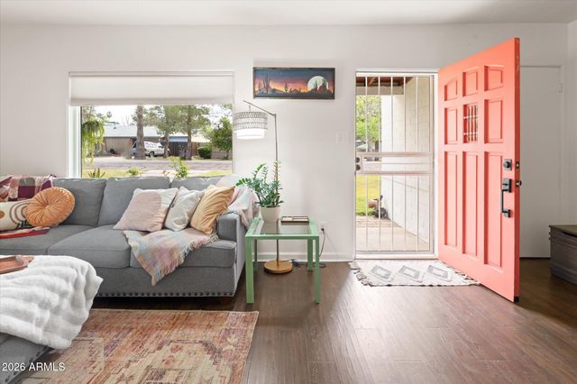 6714 N 11TH Street, Phoenix, AZ 85014