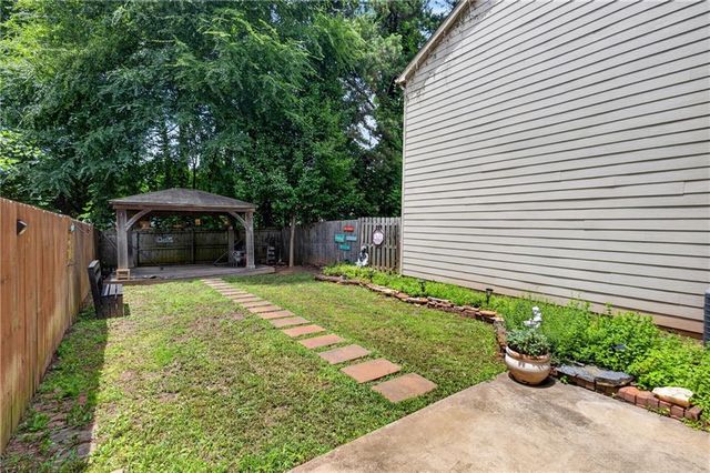 6522 Story Circle, Norcross, GA 30093