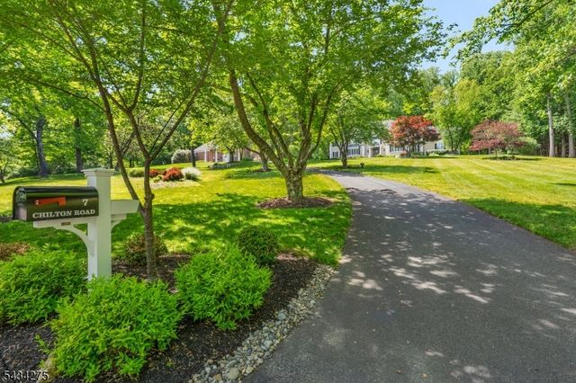 7 Chilton Rd, Chester Twp., NJ 07930