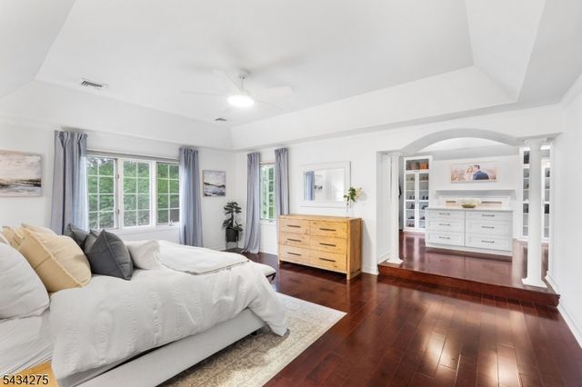 7 Chilton Rd, Chester Twp., NJ 07930