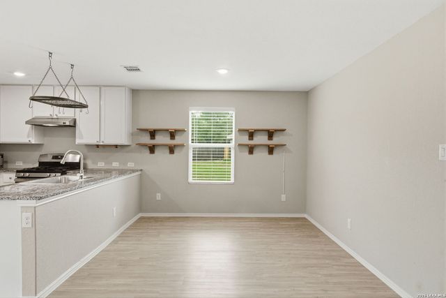 10317 Devon Wheel, San Antonio, TX 78254