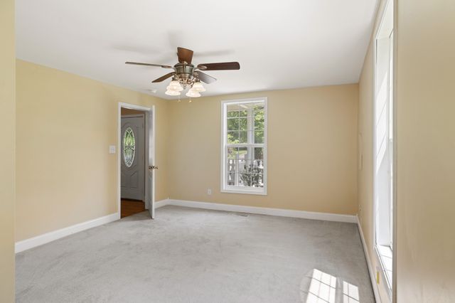 613 Mitchell Ave, Columbia, TN 38401
