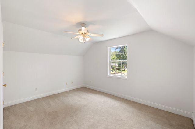 613 Mitchell Ave, Columbia, TN 38401