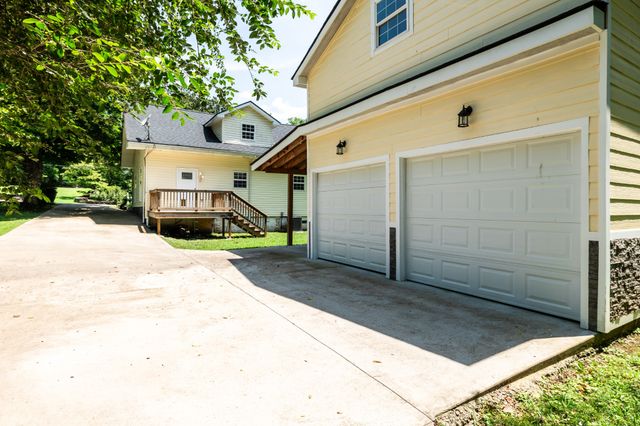 613 Mitchell Ave, Columbia, TN 38401