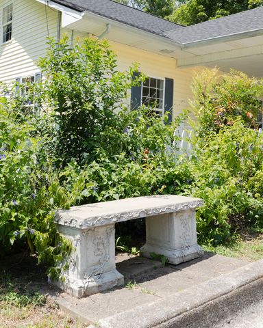 613 Mitchell Ave, Columbia, TN 38401
