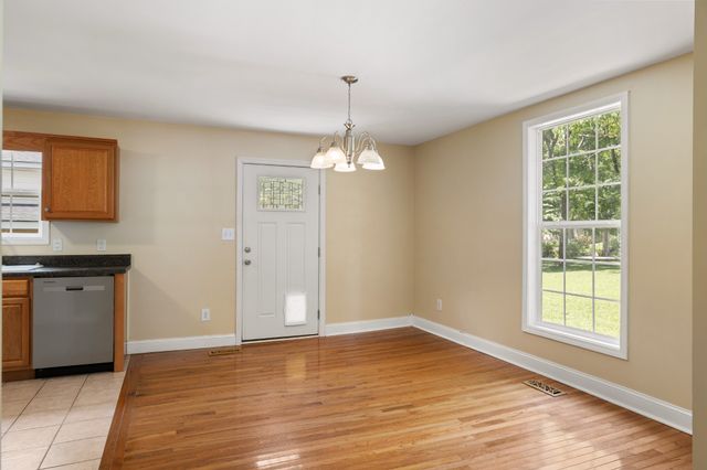 613 Mitchell Ave, Columbia, TN 38401