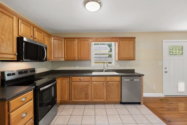 613 Mitchell Ave, Columbia, TN 38401