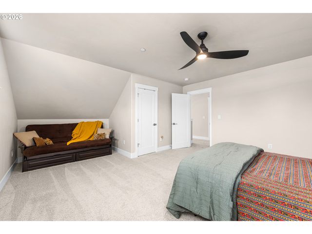 1776 Nw ROLLING HILLS Dr, Camas, WA 98607