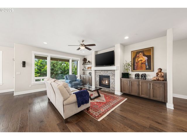 1776 Nw ROLLING HILLS Dr, Camas, WA 98607