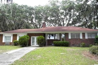 957 Sea Island Parkway, St. Helena Island, SC 29920