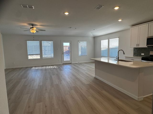 1362 Los Olmos Lane, Crandall, TX 75114