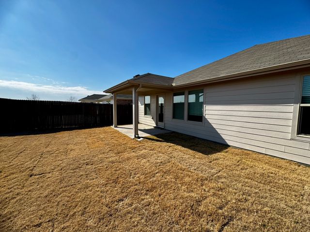 1362 Los Olmos Lane, Crandall, TX 75114