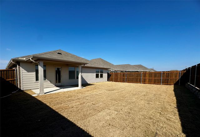 1362 Los Olmos Lane, Crandall, TX 75114