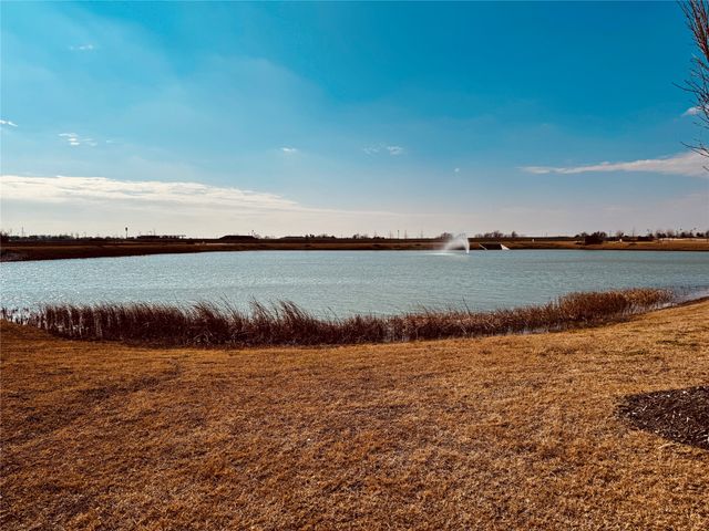 1362 Los Olmos Lane, Crandall, TX 75114