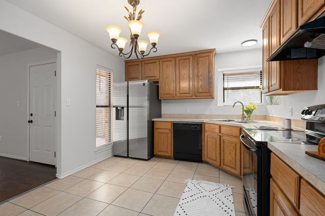 743 Red Oak Drive, Lewisville, TX 75067