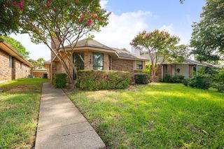 743 Red Oak Drive, Lewisville, TX 75067