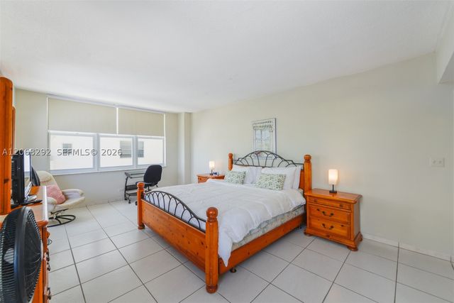 5601 Collins Ave 512A, Miami Beach, FL 33140