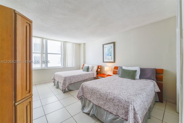 5601 Collins Ave 512A, Miami Beach, FL 33140