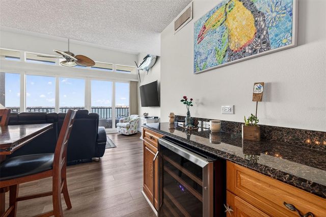 5279 ISLA KEY BOULEVARD S 410, St Petersburg, FL 33715