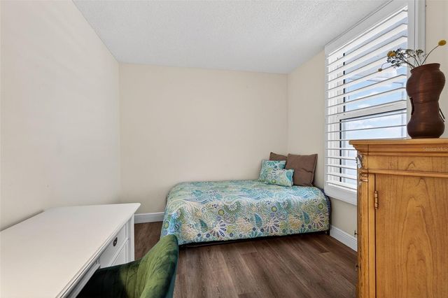 5279 ISLA KEY BOULEVARD S 410, St Petersburg, FL 33715