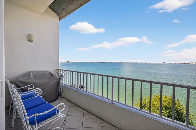 5279 ISLA KEY BOULEVARD S 410, St Petersburg, FL 33715