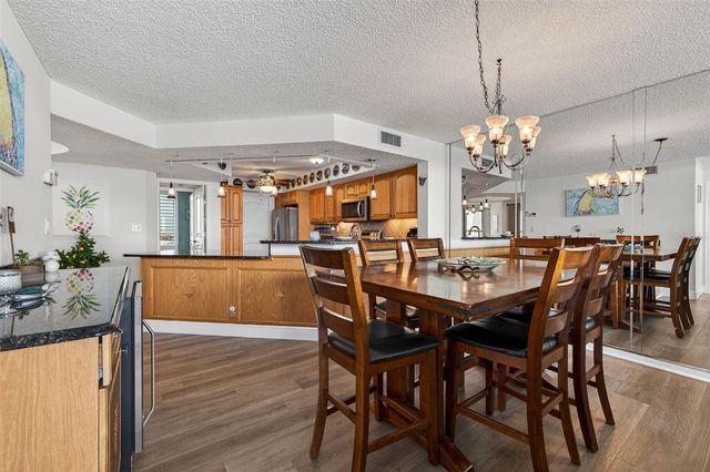 5279 ISLA KEY BOULEVARD S 410, St Petersburg, FL 33715