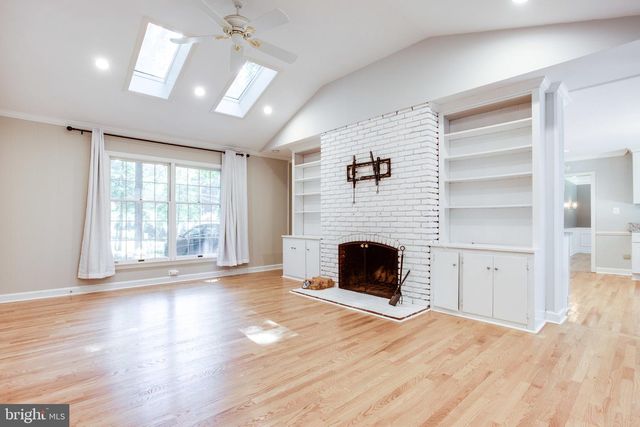 8500 BROOK RD, Mclean, VA 22102