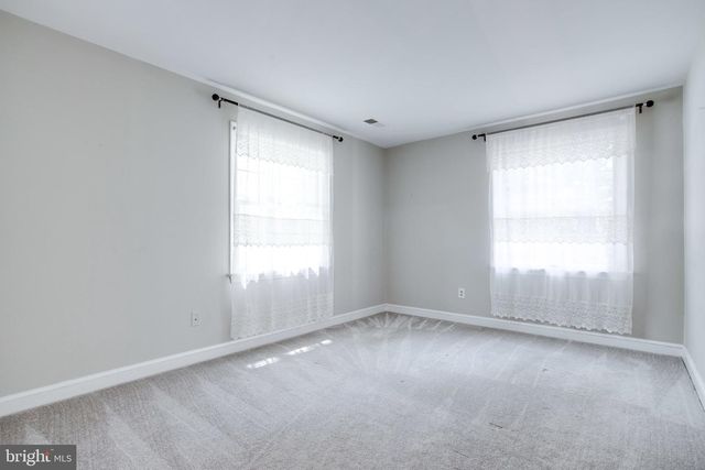8500 BROOK RD, Mclean, VA 22102