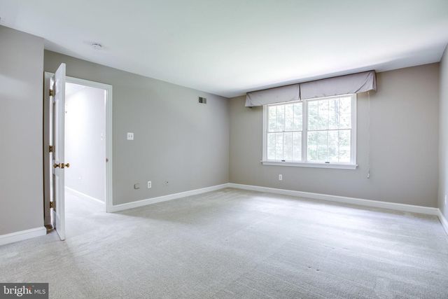8500 BROOK RD, Mclean, VA 22102