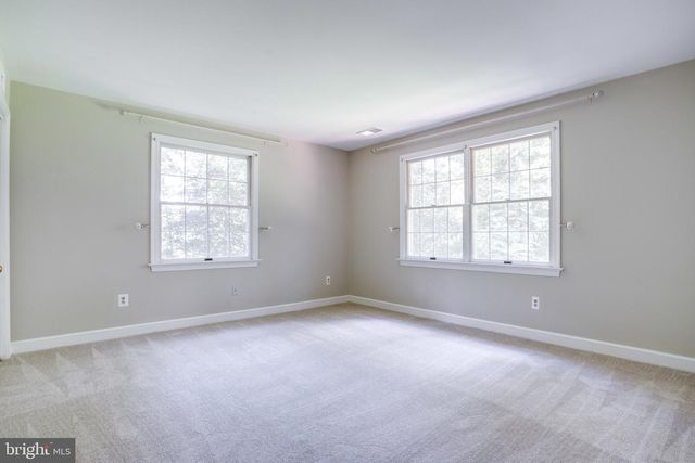 8500 BROOK RD, Mclean, VA 22102