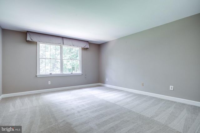 8500 BROOK RD, Mclean, VA 22102