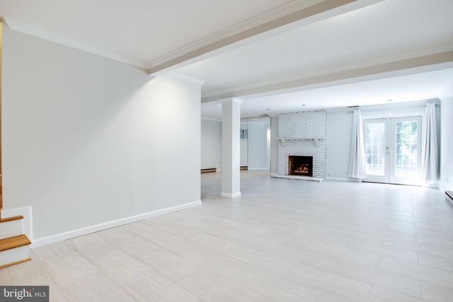 8500 BROOK RD, Mclean, VA 22102