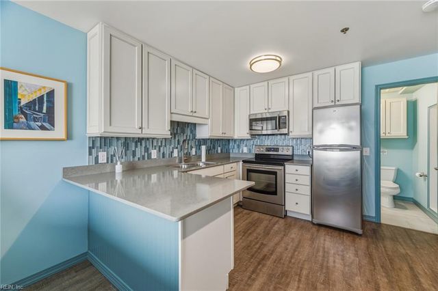 304 28th St Unit 105, Virginia Beach, VA 23451