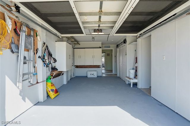 850 Oak ST, Fort Myers Beach, FL 33931