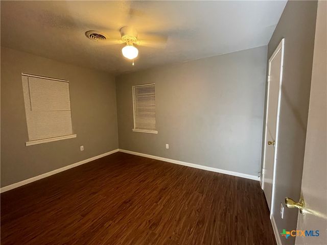 2202 Mountain Avenue, Copperas Cove, TX 76522