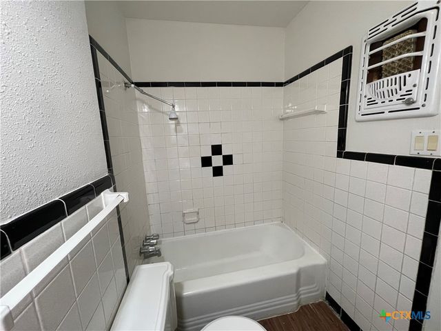 2202 Mountain Avenue, Copperas Cove, TX 76522