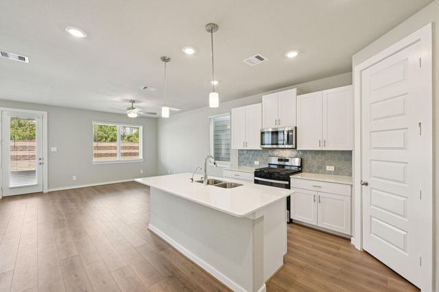 3223 Quiet Sunset Drive, Houston, TX 77080