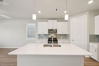 3223 Quiet Sunset Drive, Houston, TX 77080