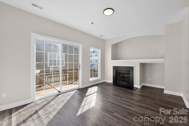 2838 Avalon Loop Road, Charlotte, NC 28269