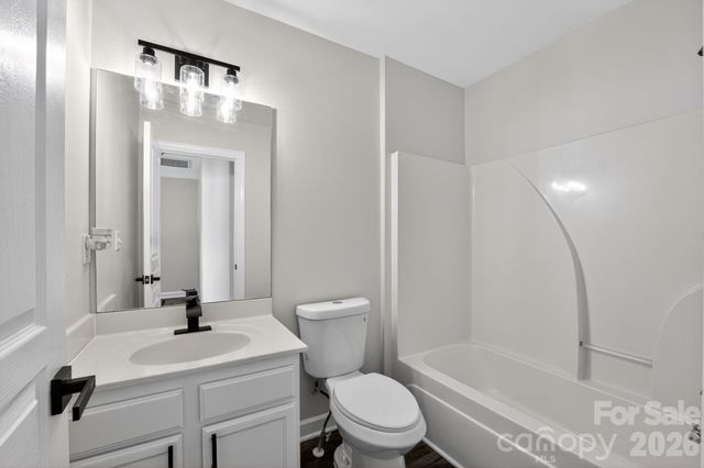 2838 Avalon Loop Road, Charlotte, NC 28269