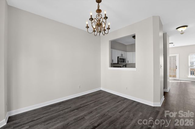 2838 Avalon Loop Road, Charlotte, NC 28269