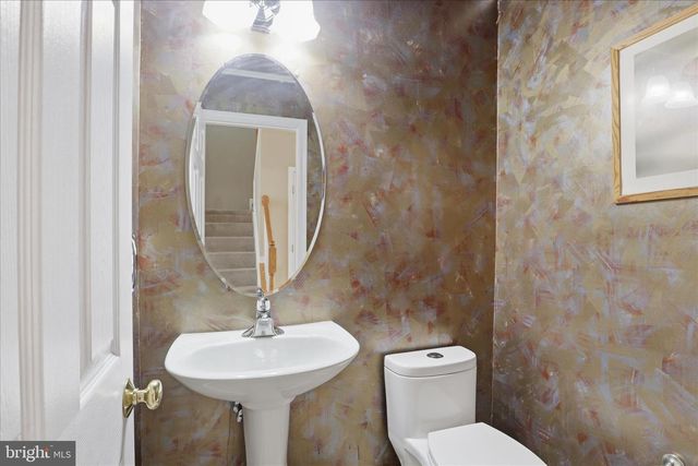 43909 THORNCROFT TER, Ashburn, VA 20148