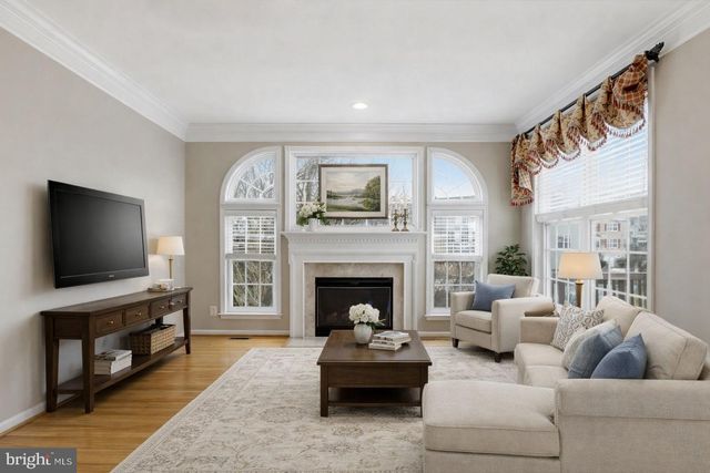 43909 THORNCROFT TER, Ashburn, VA 20148