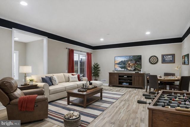 43909 THORNCROFT TER, Ashburn, VA 20148