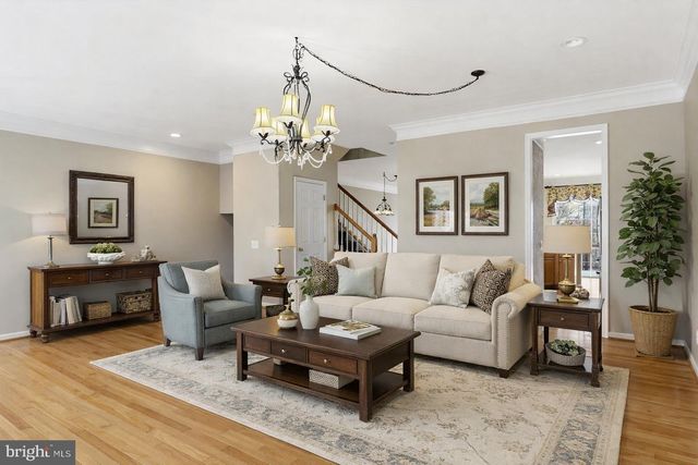 43909 THORNCROFT TER, Ashburn, VA 20148