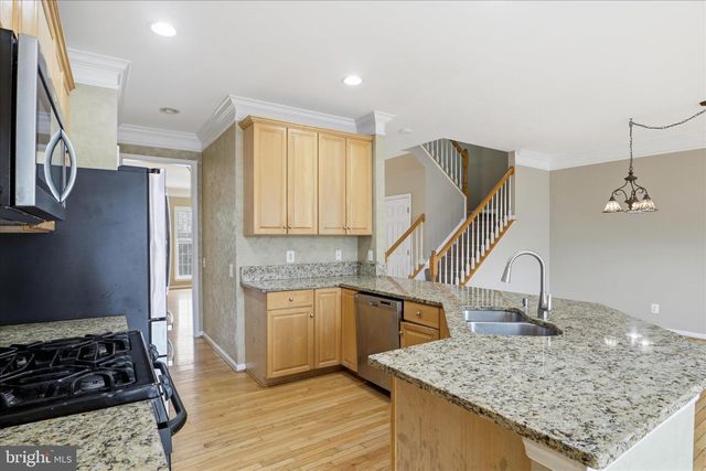 43909 THORNCROFT TER, Ashburn, VA 20148