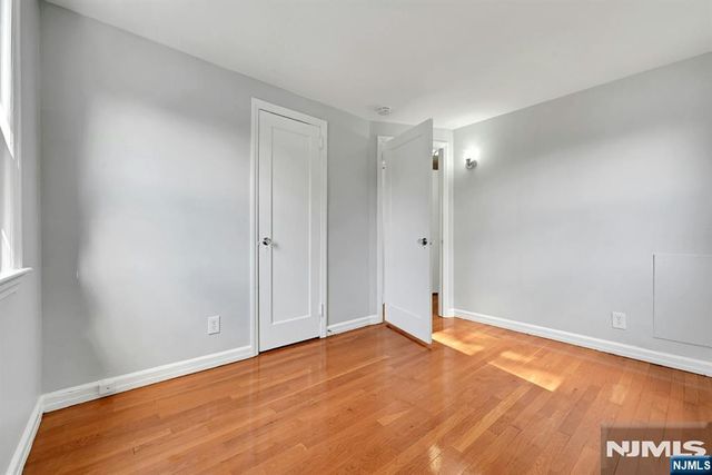 62 Reid Avenue, Bergenfield, NJ 07621