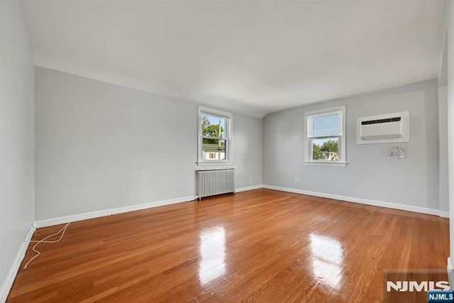 62 Reid Avenue, Bergenfield, NJ 07621