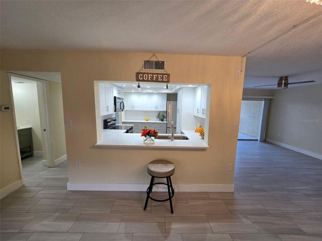 2718 ORCHID OAKS DRIVE C202, Sarasota, FL 34239